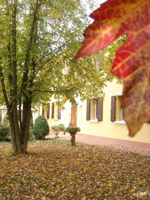 La Corte Del Cavaliere Bed & Breakfast Calderara di Reno Zewnętrze zdjęcie