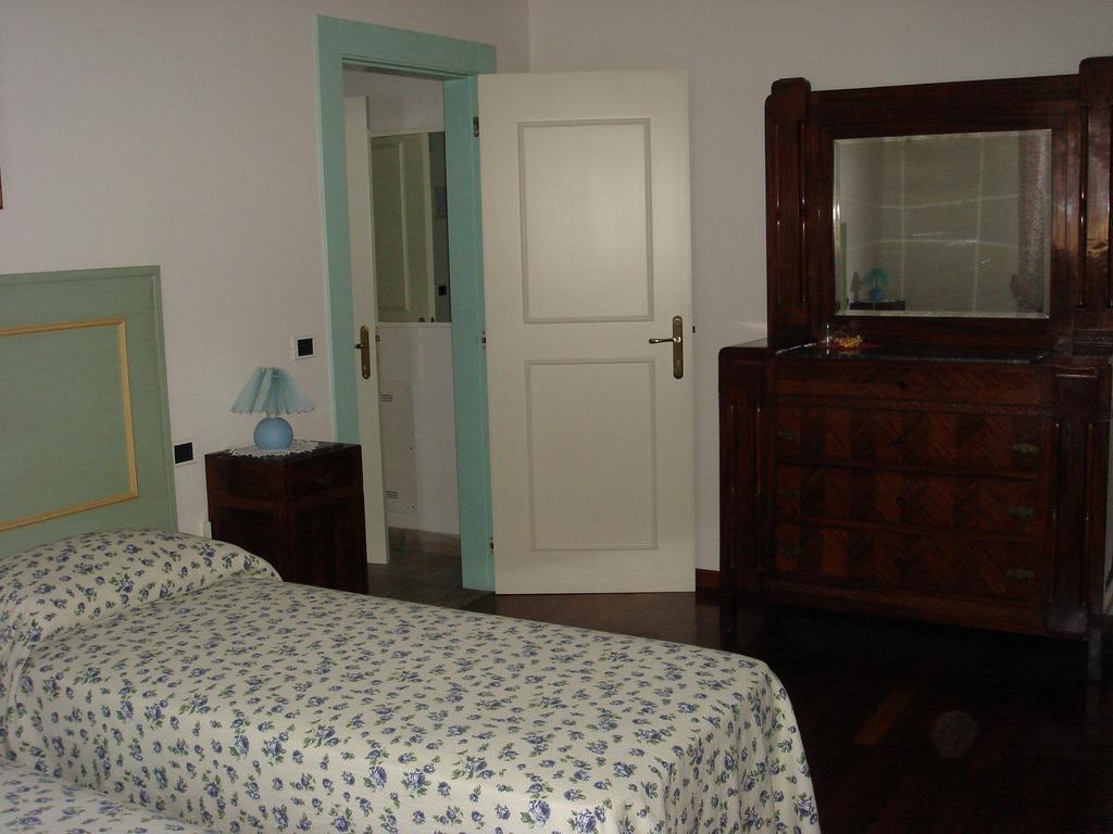 La Corte Del Cavaliere Bed & Breakfast Calderara di Reno Pokój zdjęcie